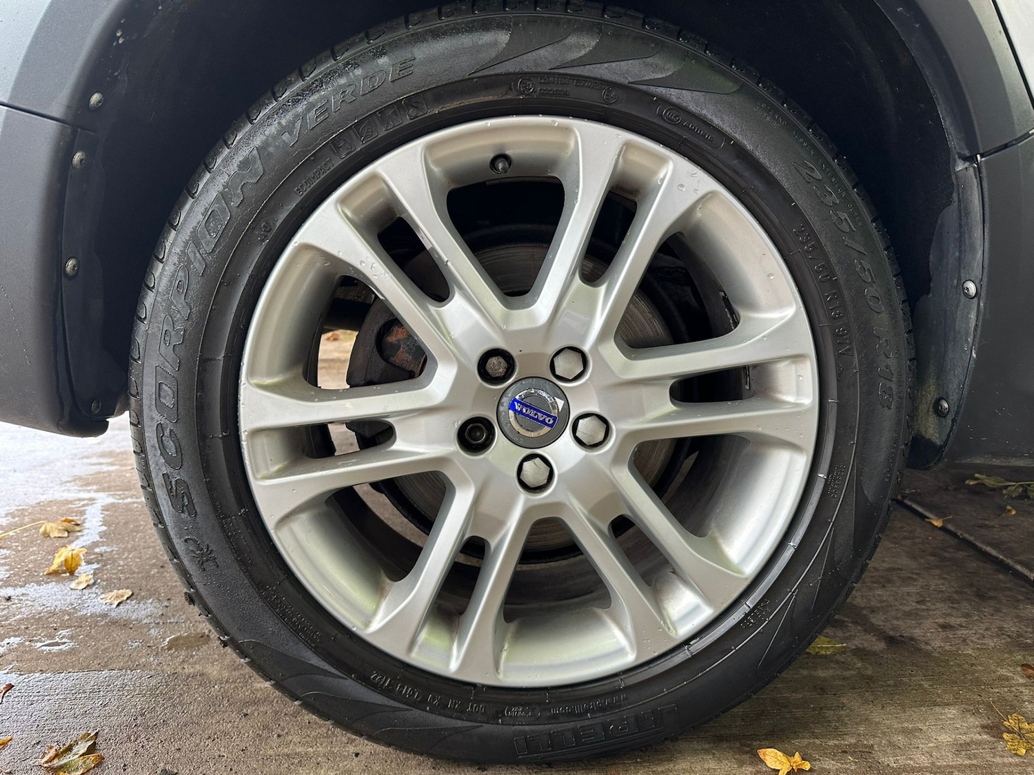 Used Volvo XC70 2016 for sale - 76480165: Photo 24