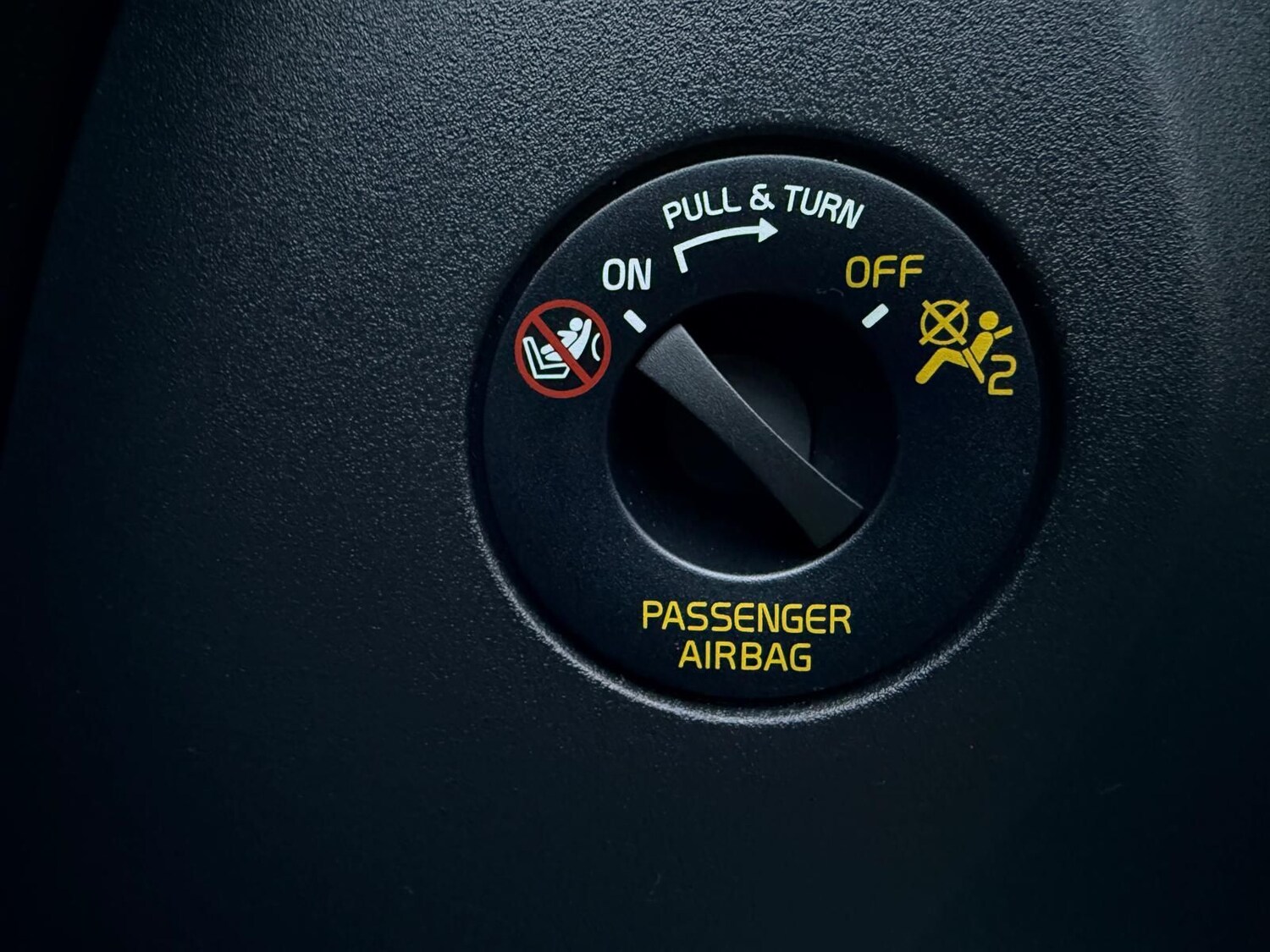 Used Volvo XC60 2017 for sale - 77552535: Photo 22