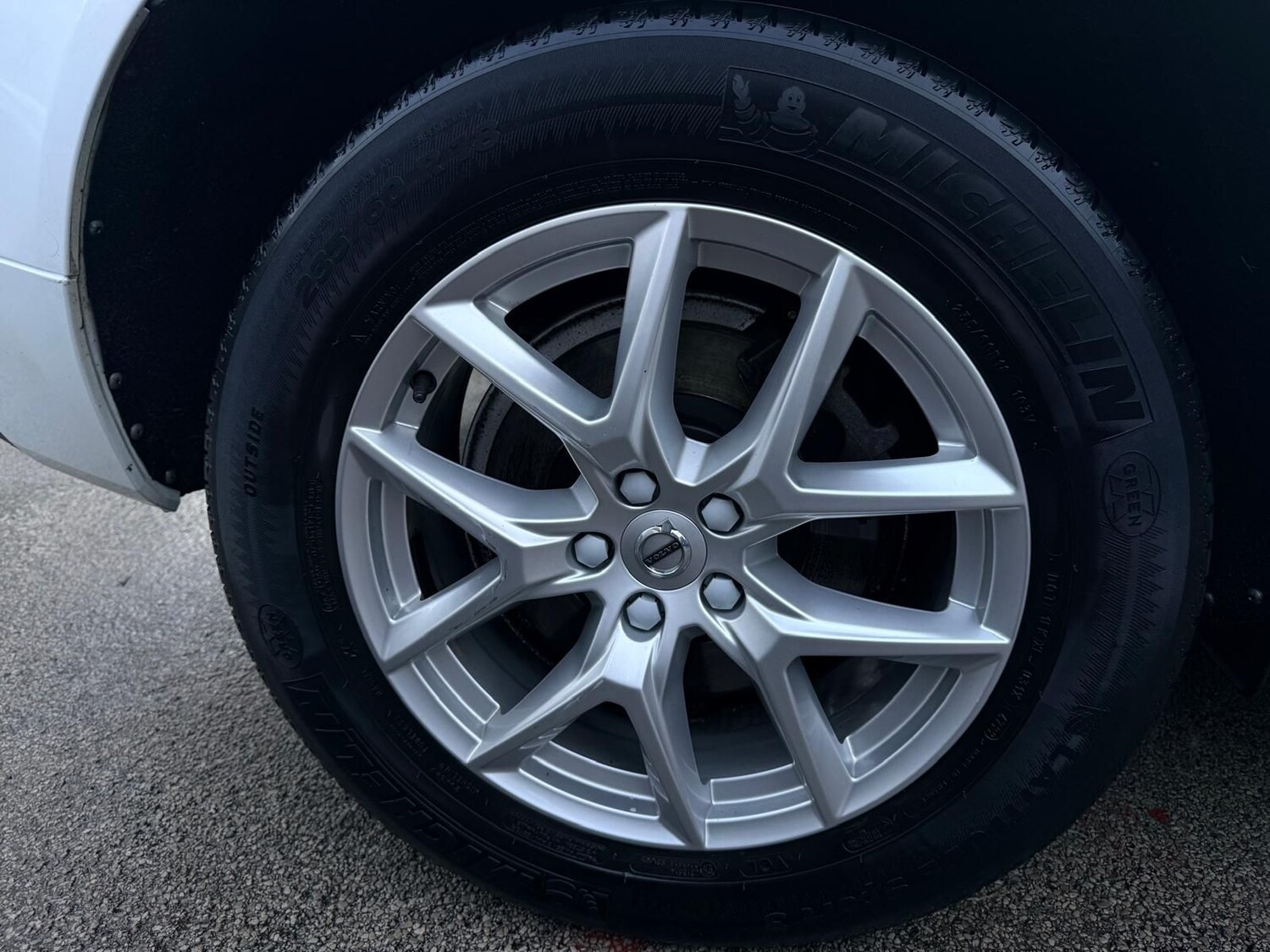 Used Volvo XC60 2017 for sale - 77552535: Photo 23