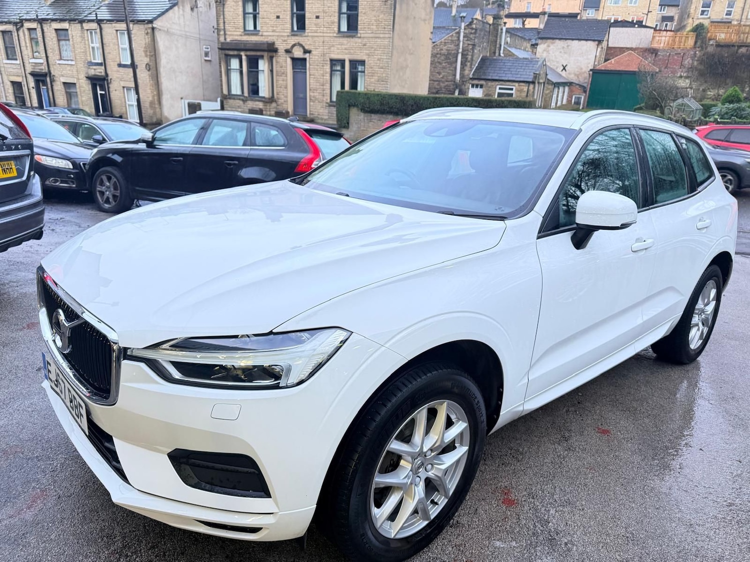 Used Volvo XC60 2017 for sale - 77552535: Photo 3