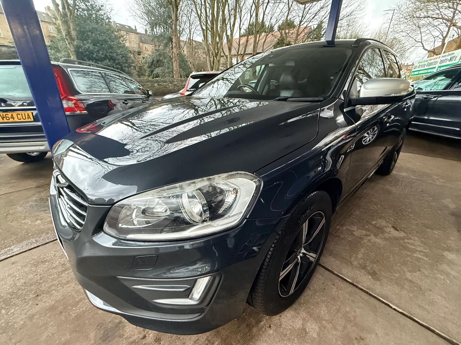 Used Volvo XC60 2017 for sale - 77512744: Photo 3