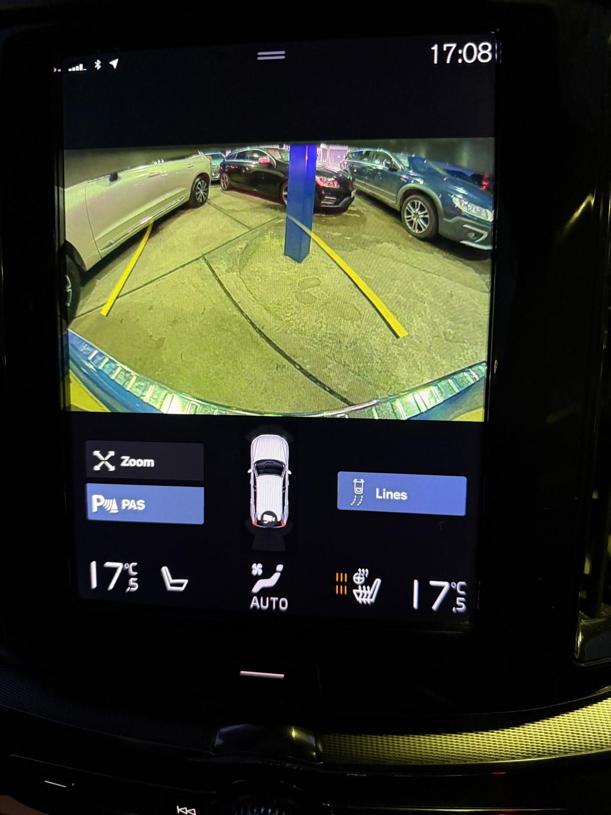 Used Volvo XC60 2018 for sale - 77552536: Photo 26