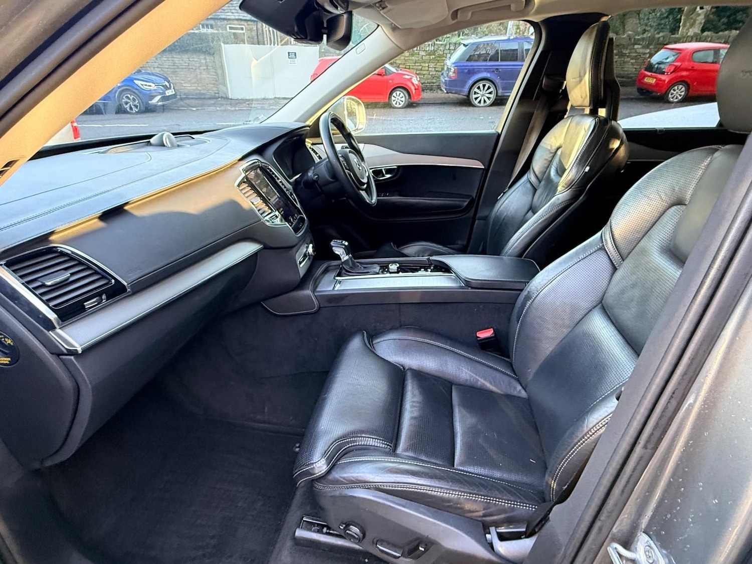 Used Volvo XC90 2015 for sale - 77179546: Photo 15