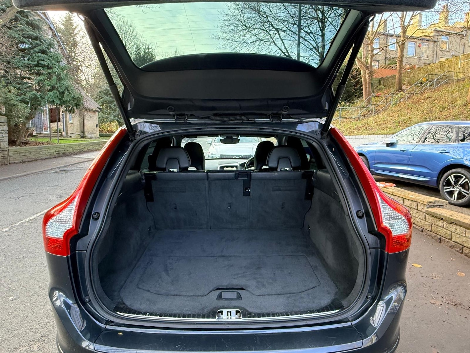 Used Volvo XC60 2015 for sale - 76877482: Photo 12