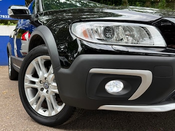 Used Volvo XC70 2015 for sale - 79273383: Photo