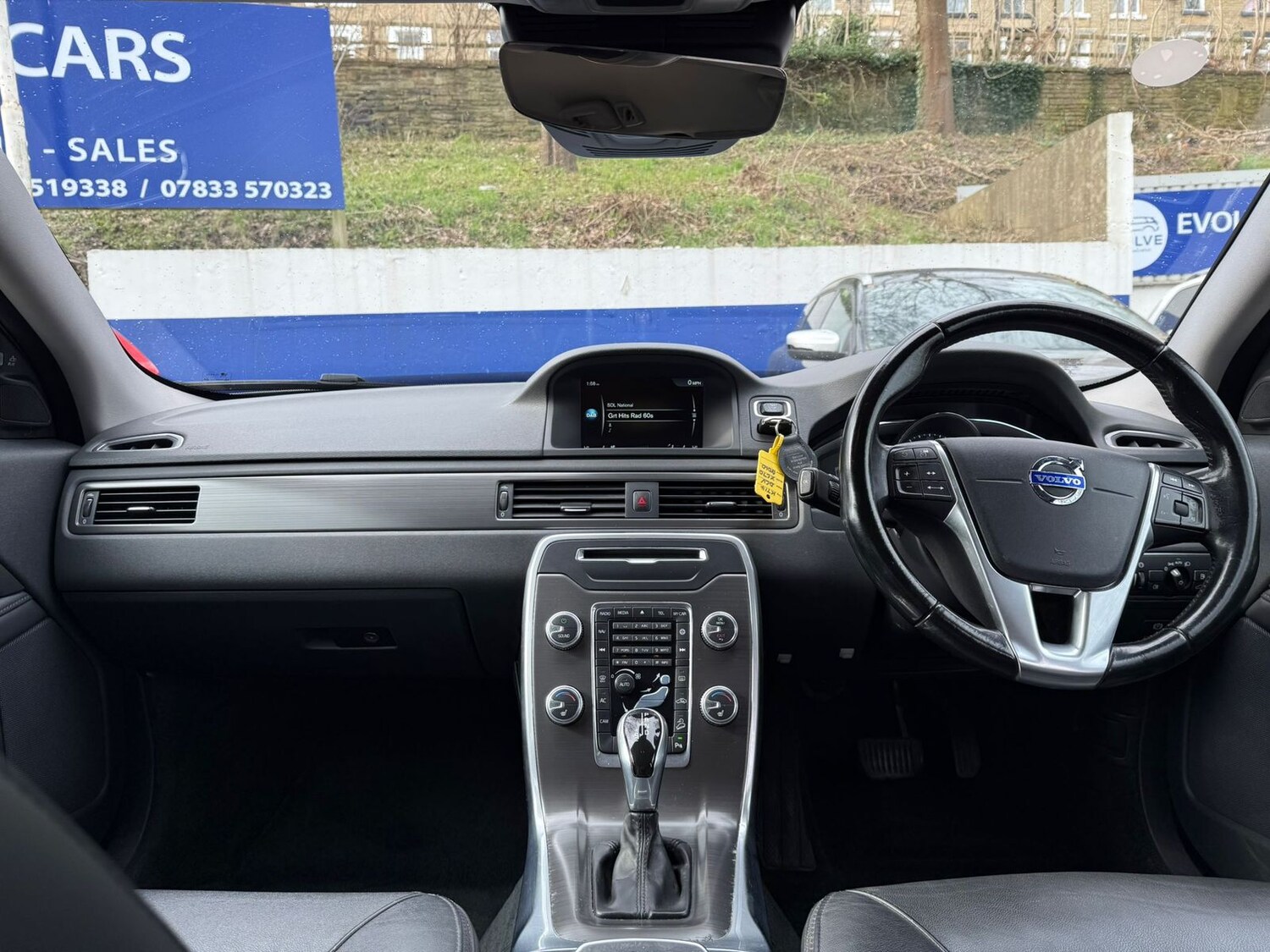 Used Volvo XC70 2014 for sale - 77911360: Photo 17