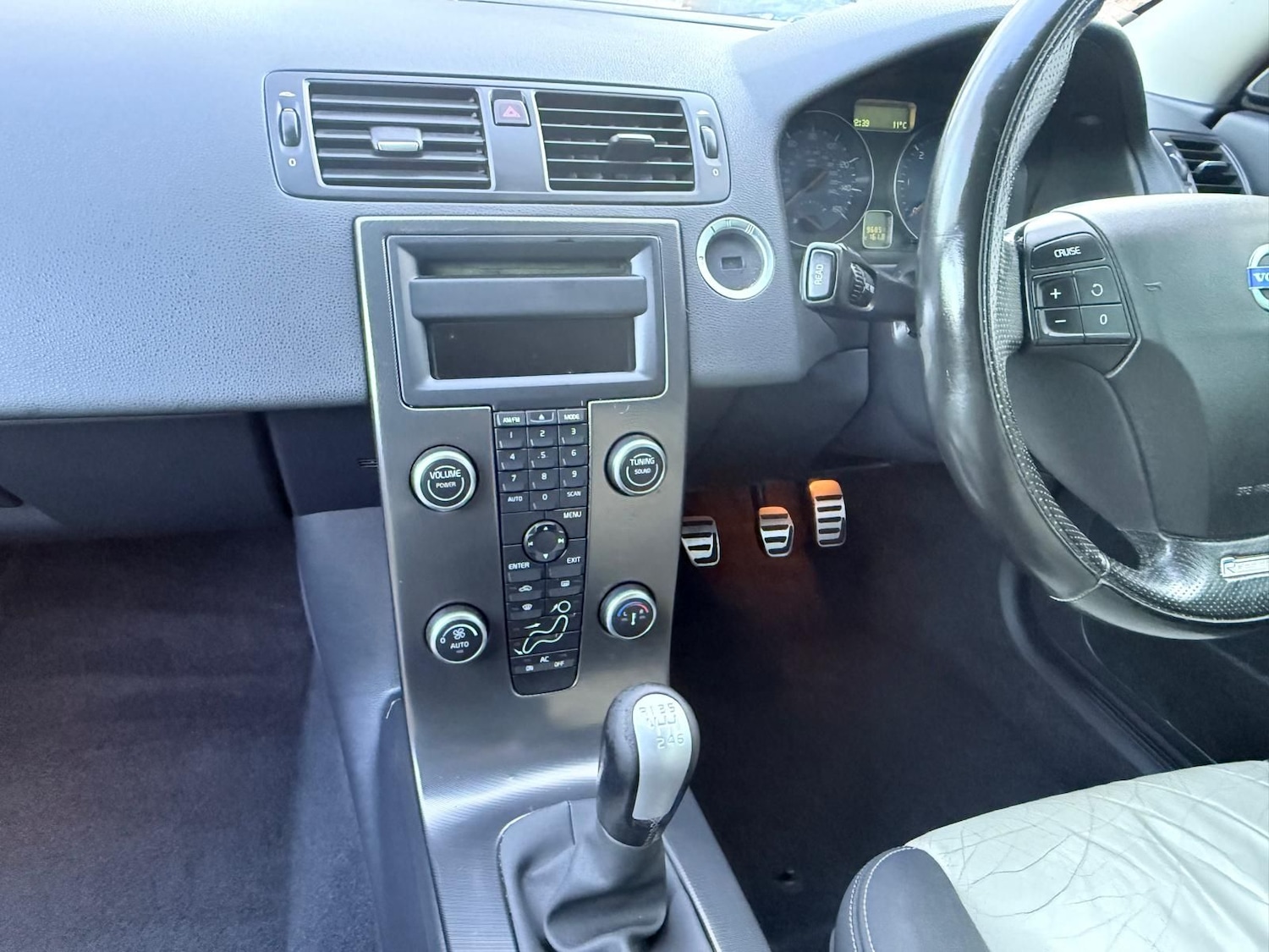 Used Volvo C30 2010 for sale - 77899047: Photo 10