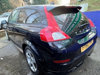 Used Volvo C30 2010 for sale - 77899047: Photo