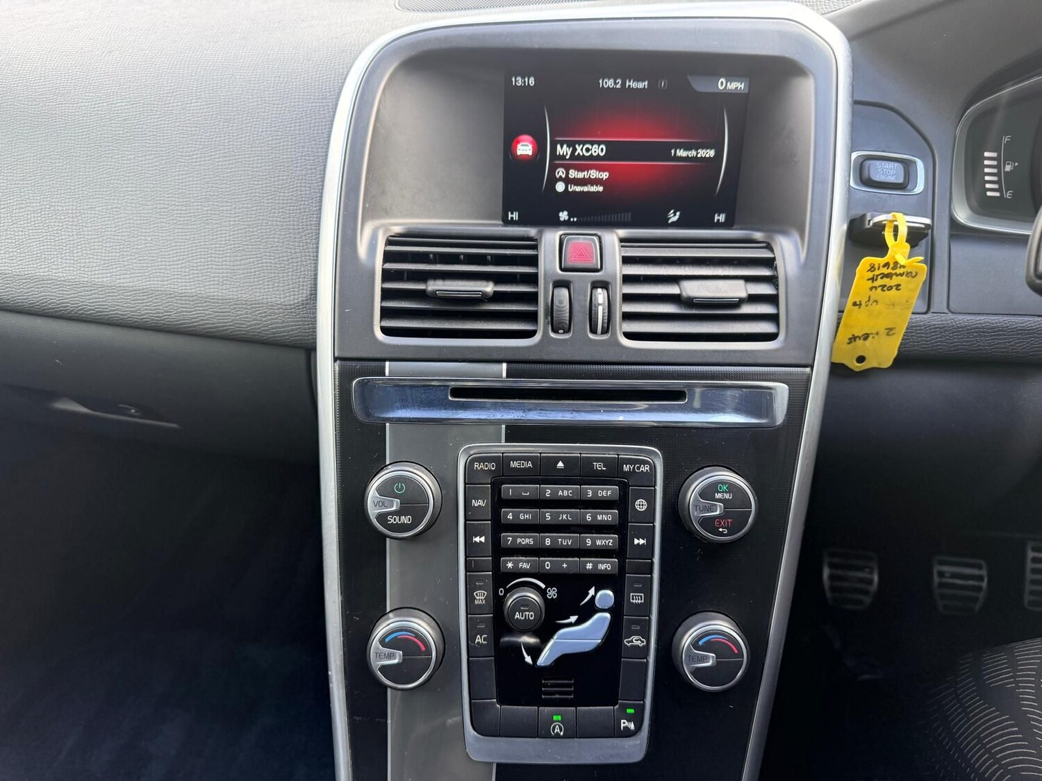 Used Volvo XC60 2015 for sale - 77710959: Photo 11