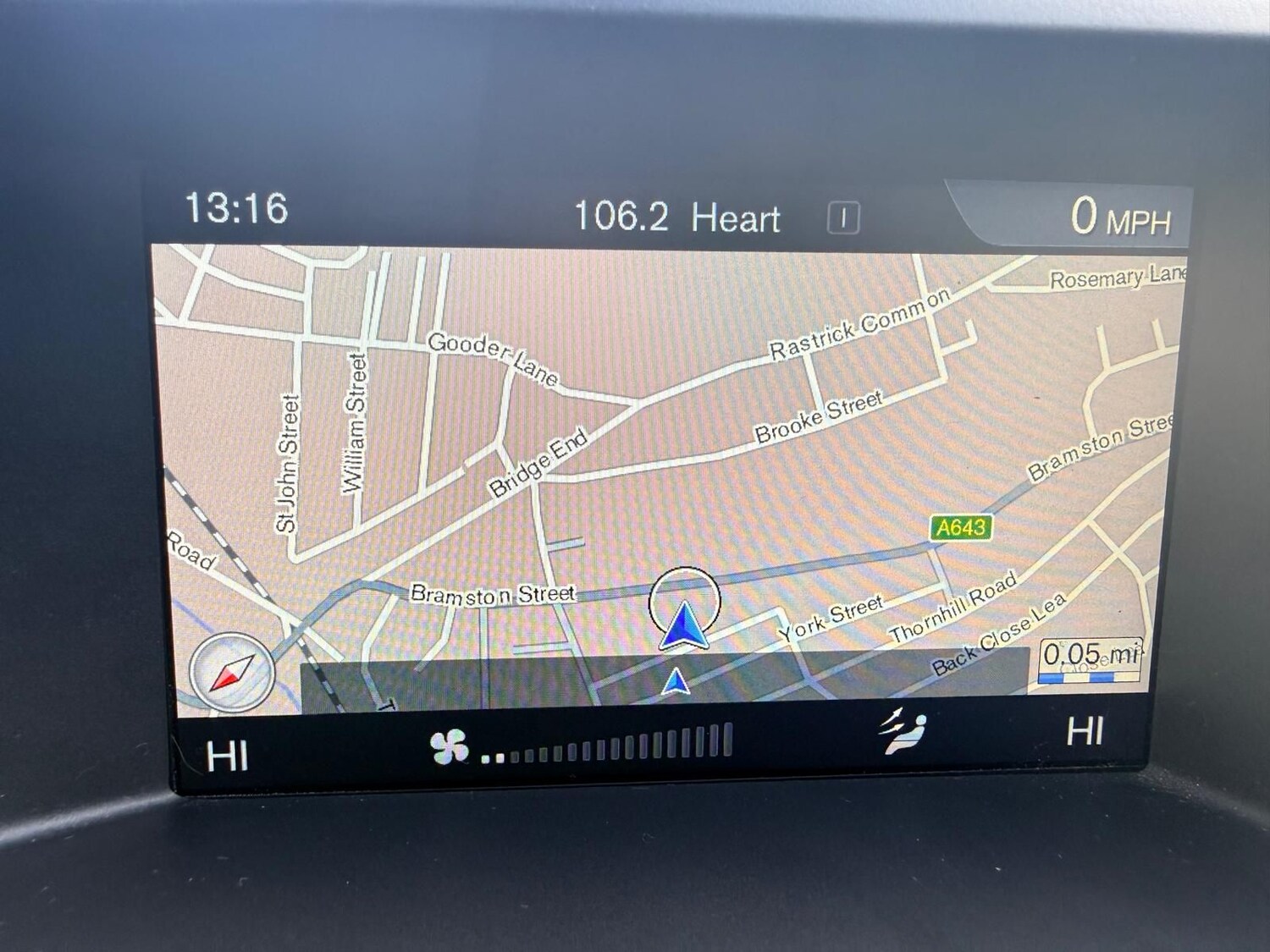 Used Volvo XC60 2015 for sale - 77710959: Photo 13