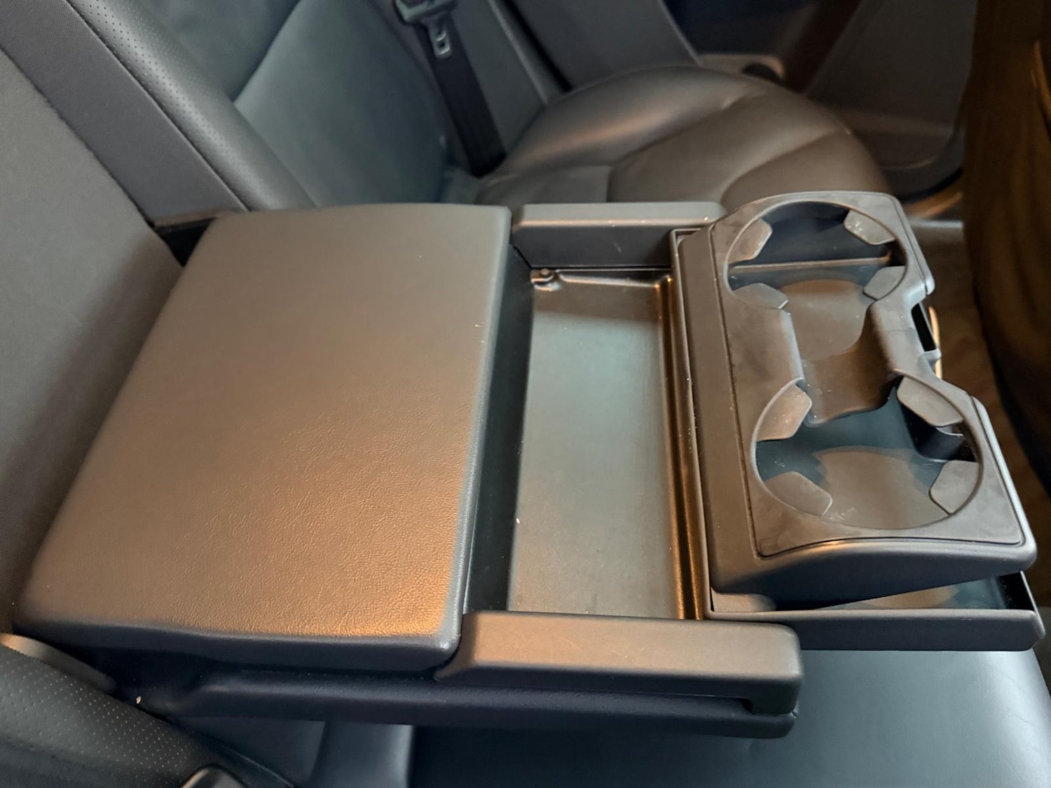 Used Volvo XC60 2015 for sale - 77151689: Photo 14