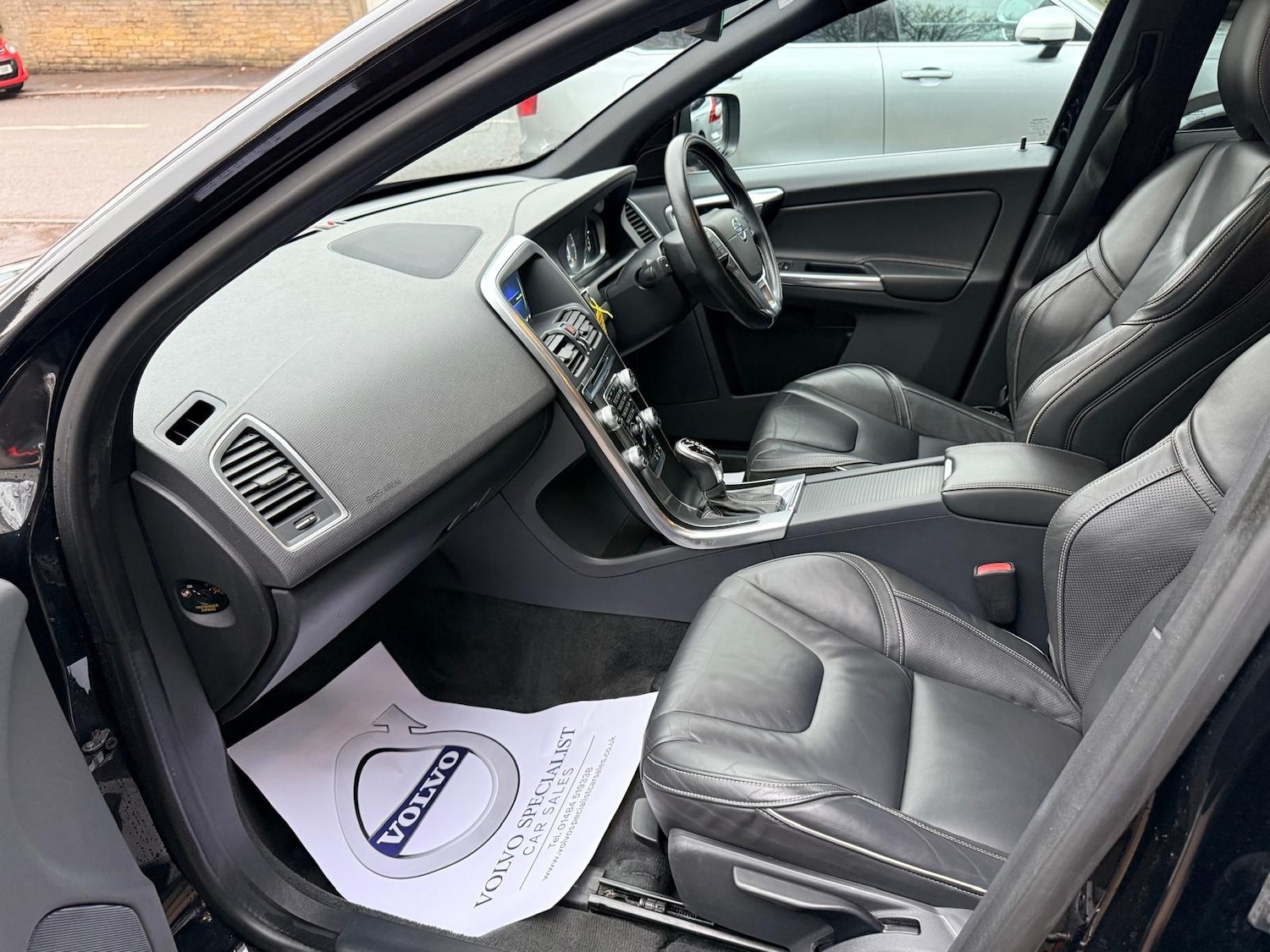 Used Volvo XC60 2015 for sale - 77151689: Photo 15