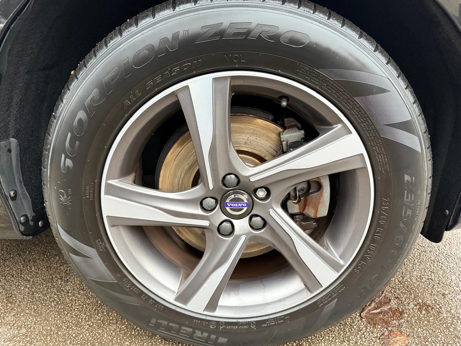 Used Volvo XC60 2015 for sale - 77151689: Photo 28