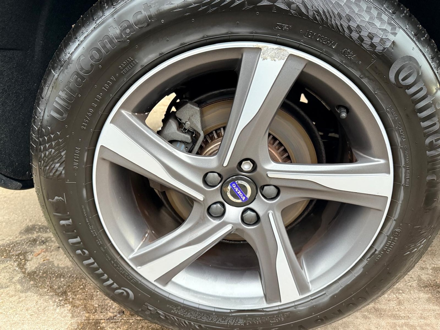 Used Volvo XC60 2015 for sale - 77151689: Photo 29