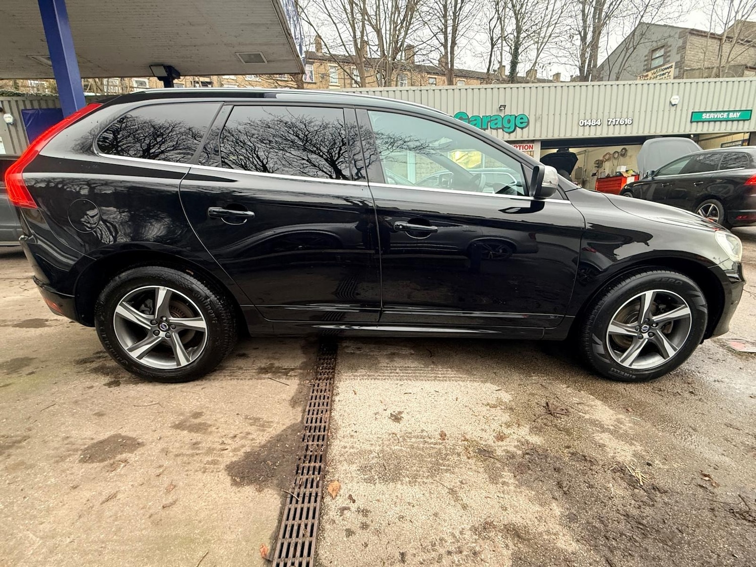 Used Volvo XC60 2015 for sale - 77151689: Photo 8