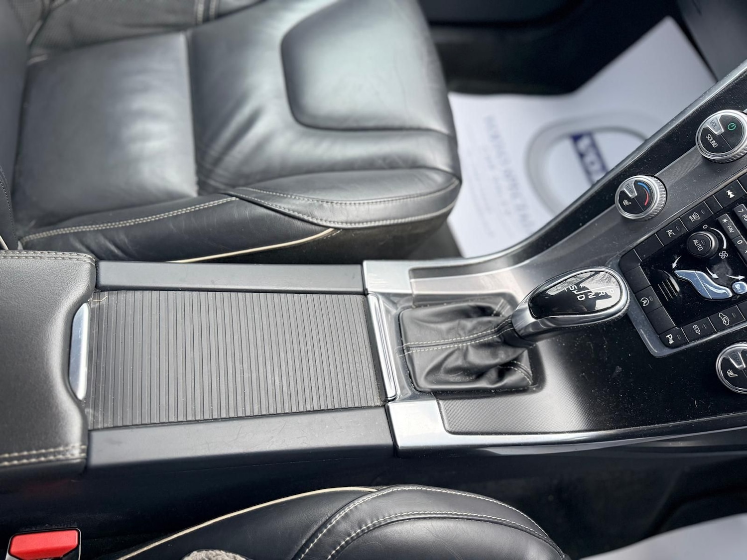 Used Volvo XC60 2016 for sale - 77218907: Photo 22