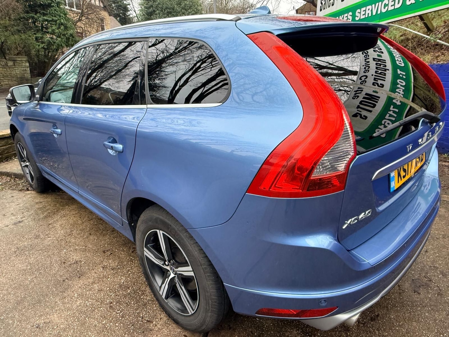 Used Volvo XC60 2017 for sale - 77480309: Photo 5