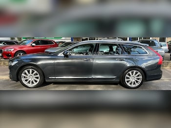 Used Volvo V90 2018 for sale - 76046680: Photo