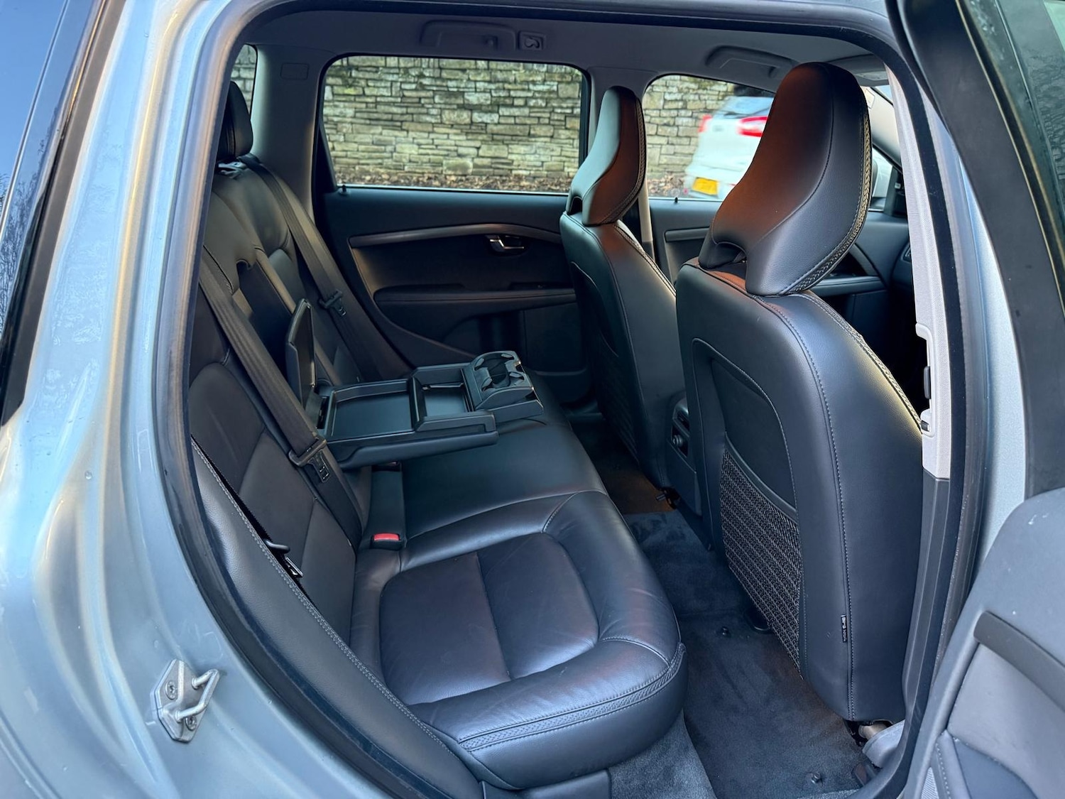 Used Volvo XC70 2015 for sale - 76705652: Photo 27