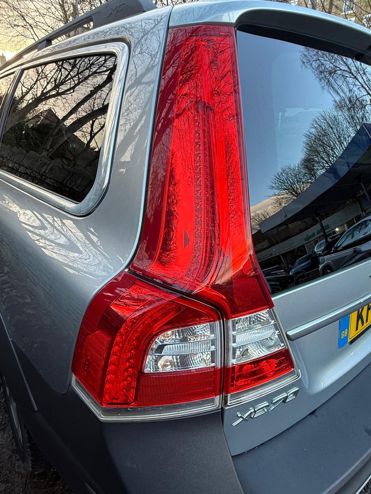 Used Volvo XC70 2015 for sale - 76705652: Photo 8