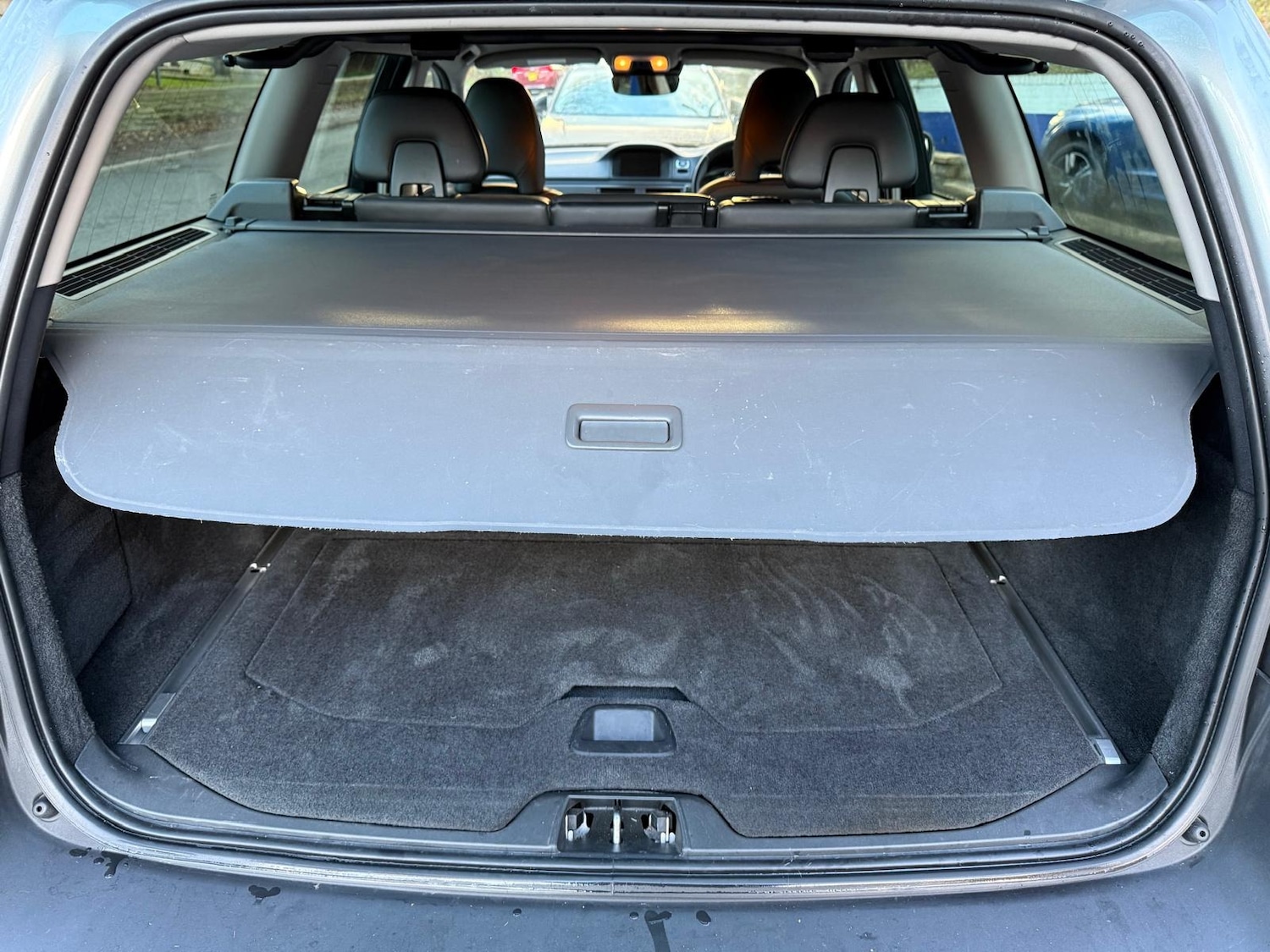 Used Volvo XC70 2015 for sale - 76705652: Photo 9