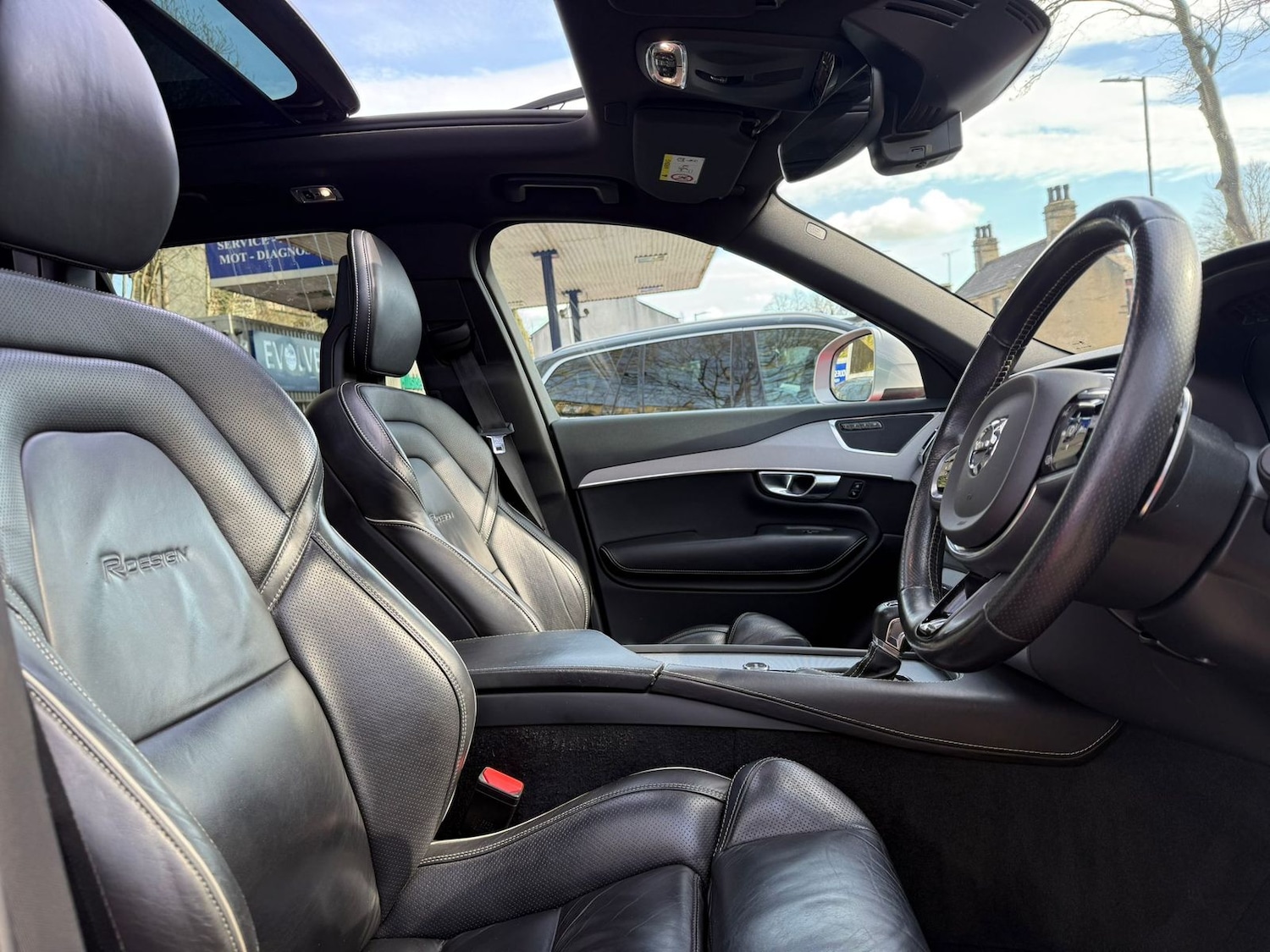 Used Volvo XC90 2016 for sale - 78175854: Photo 15