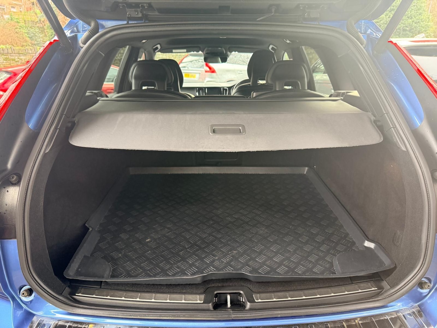 Used Volvo XC60 2018 for sale - 77269452: Photo 19