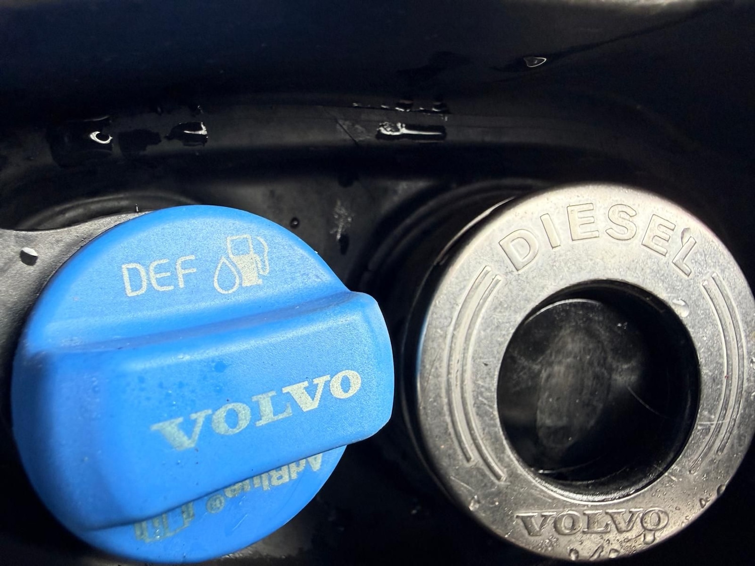 Used Volvo XC60 2018 for sale - 77269452: Photo 32