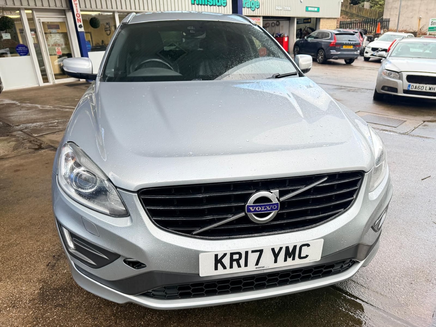 Used Volvo XC60 2017 for sale - 77634728: Photo 2