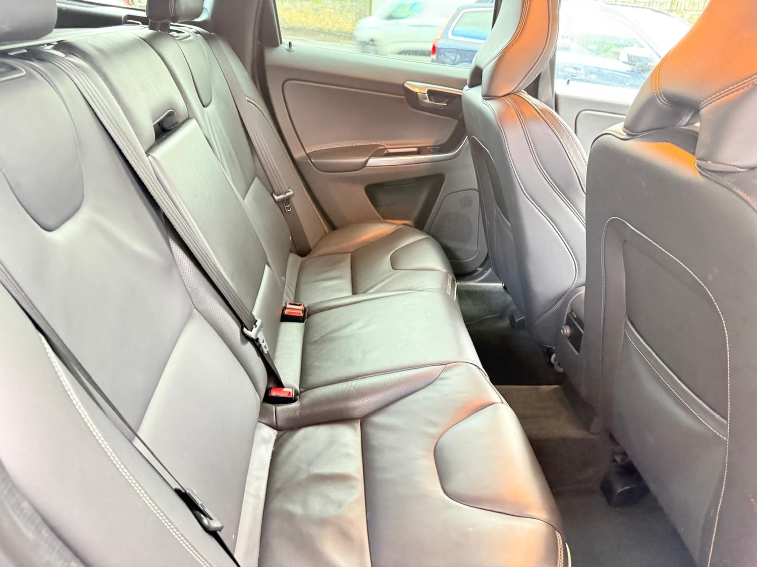 Used Volvo XC60 2017 for sale - 77634728: Photo 4