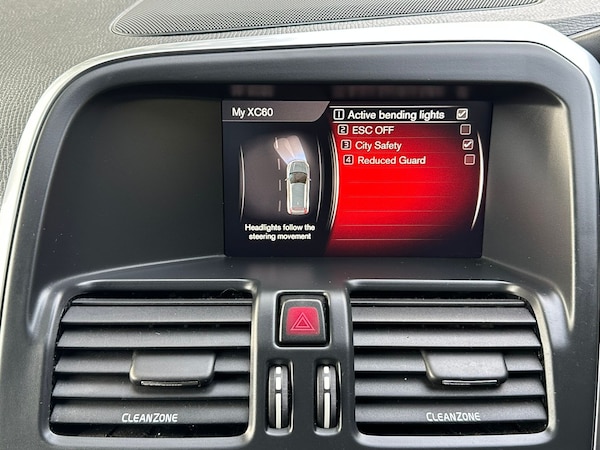 Used Volvo XC60 2017 for sale - 76253755: Photo 17