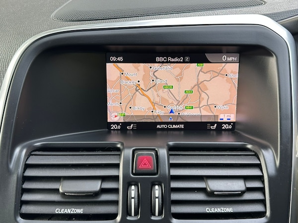 Used Volvo XC60 2017 for sale - 76253755: Photo 18