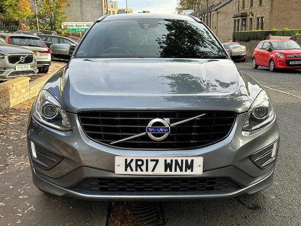 Used Volvo XC60 2017 for sale - 76253755: Photo 2