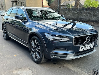 Used Volvo V90 2017 for sale - 75920429: Photo
