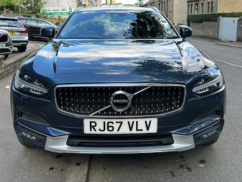 Used Volvo V90 2017 for sale - 75920429: Photo