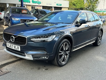 Used Volvo V90 2017 for sale - 75920429: Photo