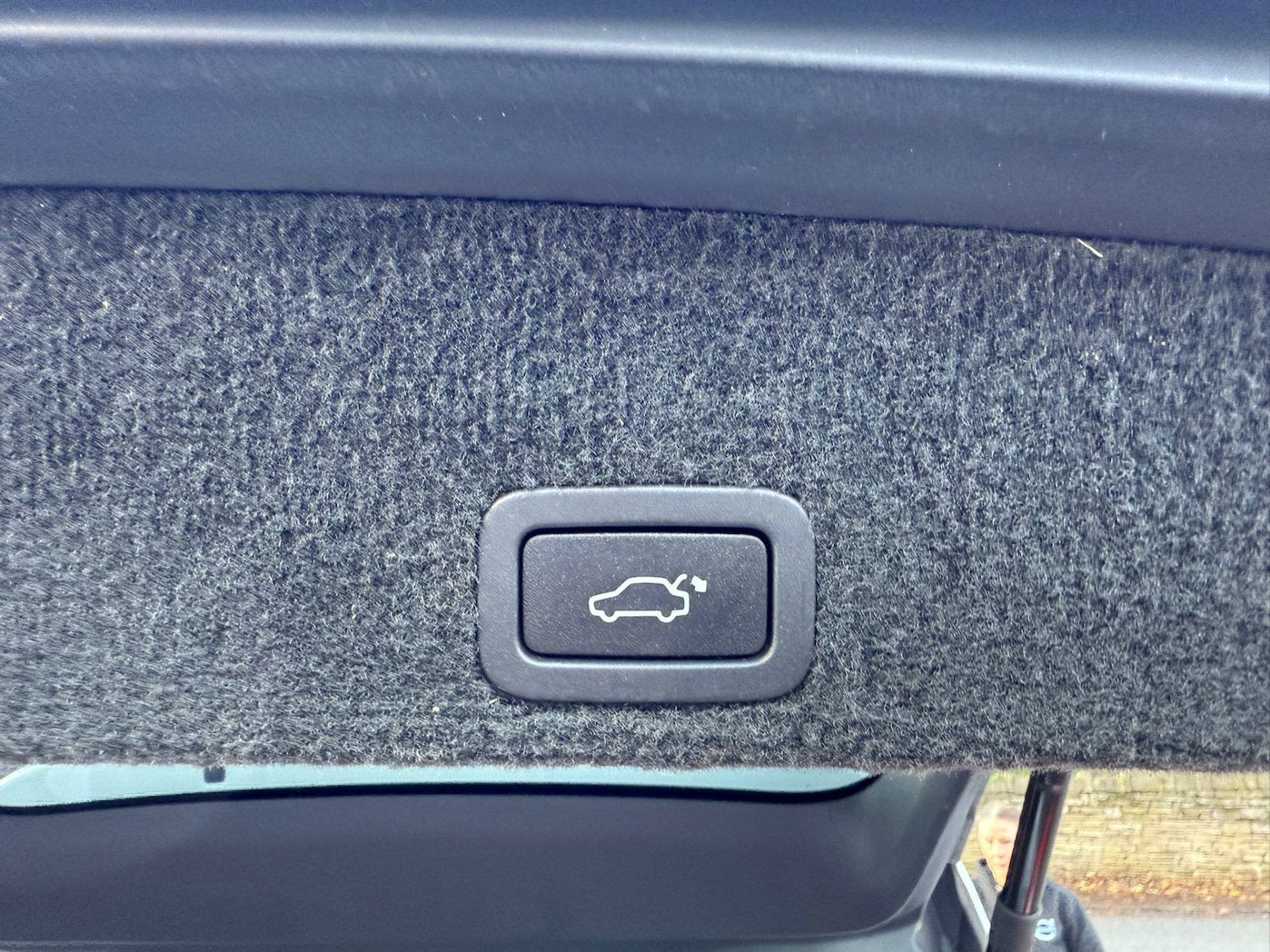 Used Volvo XC60 2015 for sale - 76568418: Photo 11