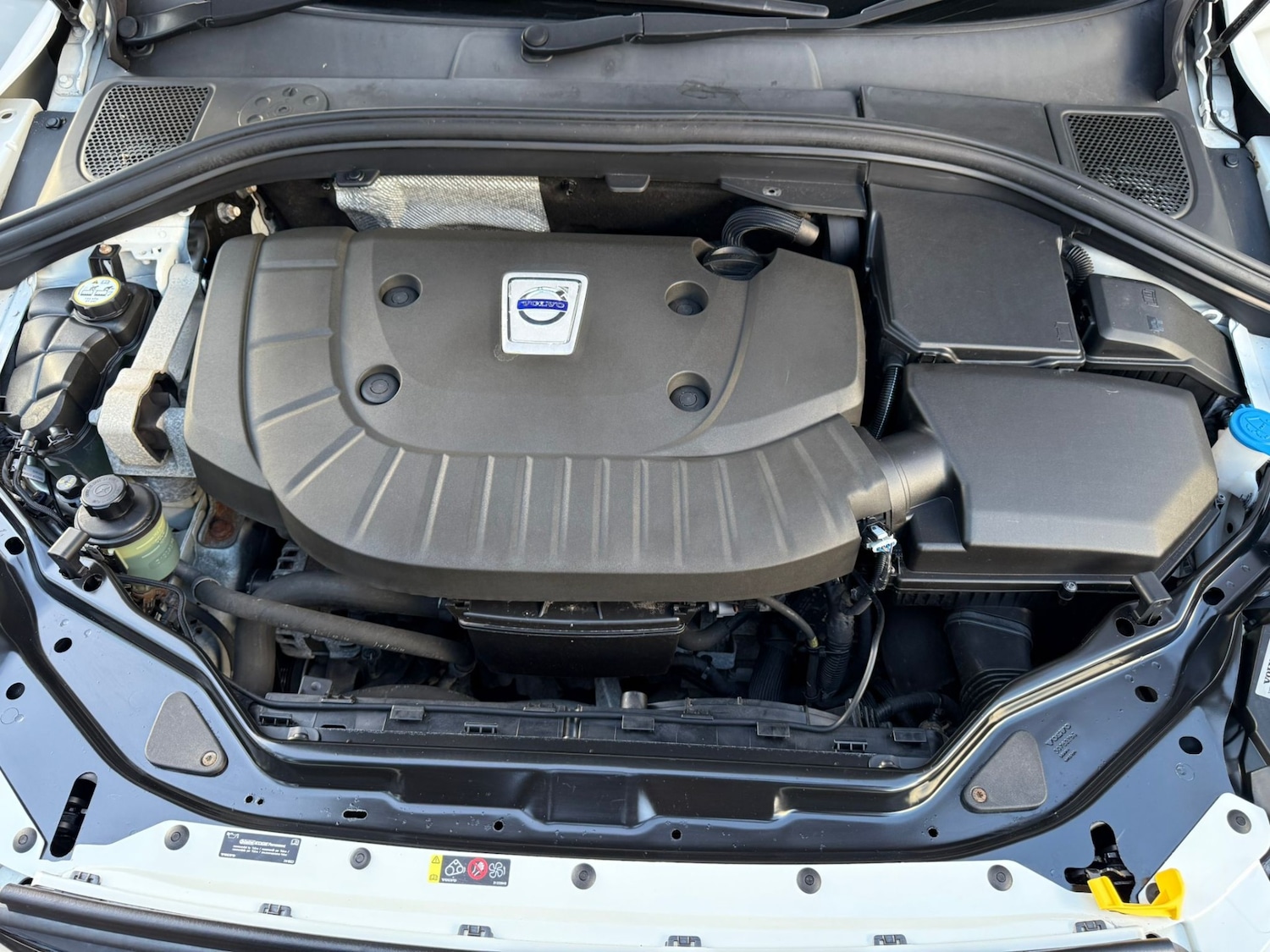 Used Volvo XC60 2015 for sale - 76568418: Photo 29