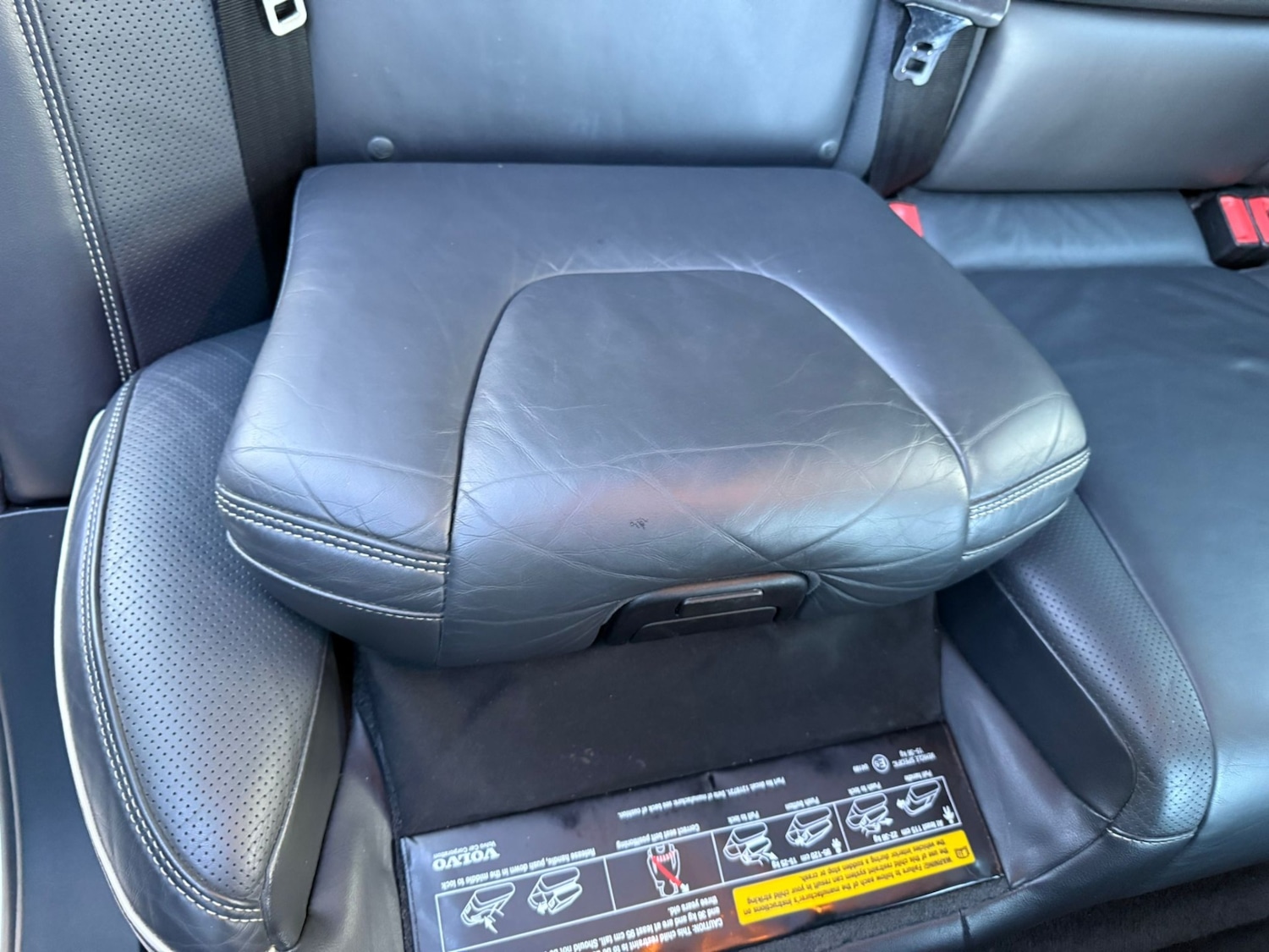 Used Volvo XC60 2015 for sale - 76568418: Photo 38