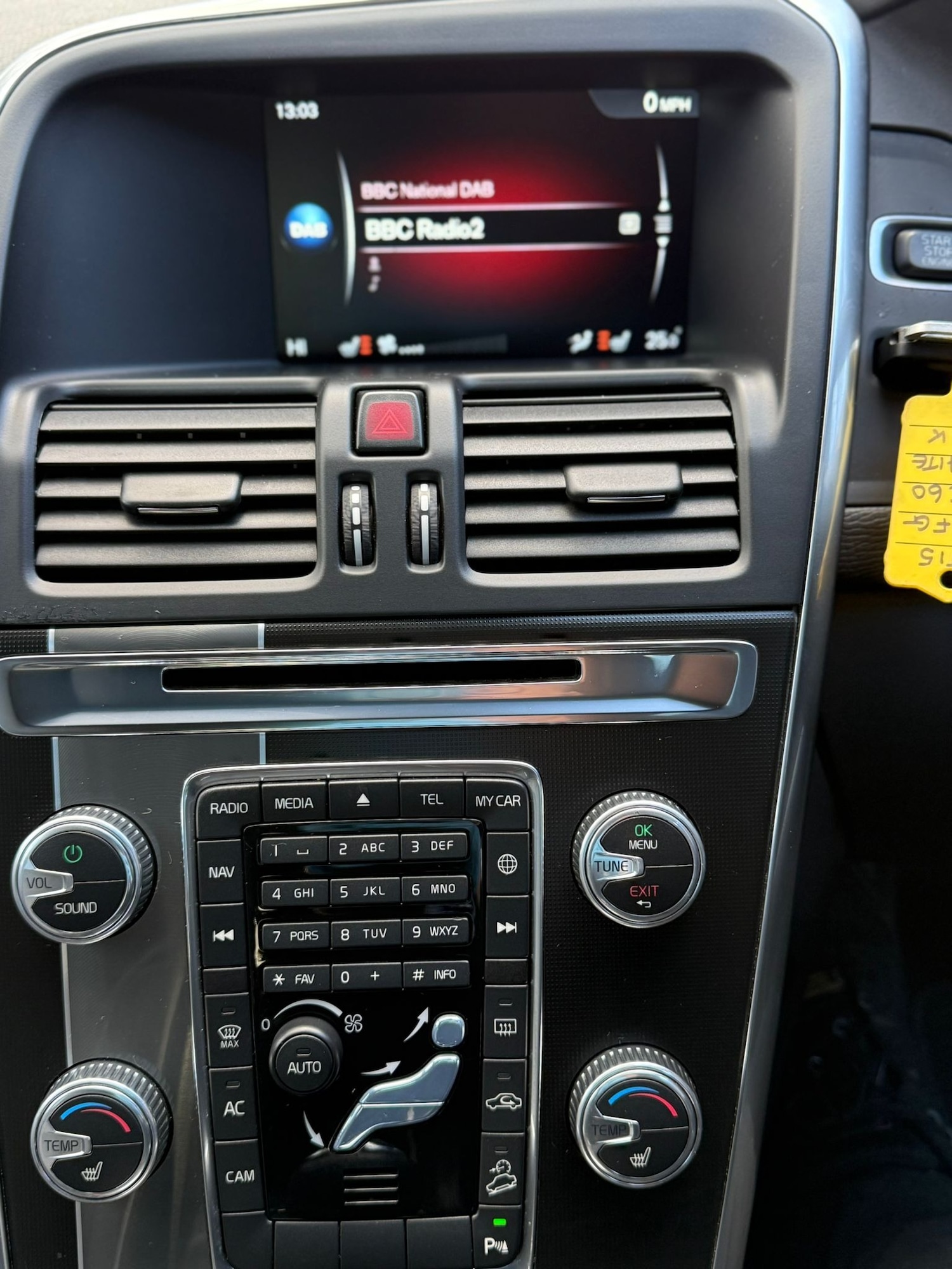 Used Volvo XC60 2015 for sale - 76568418: Photo 40