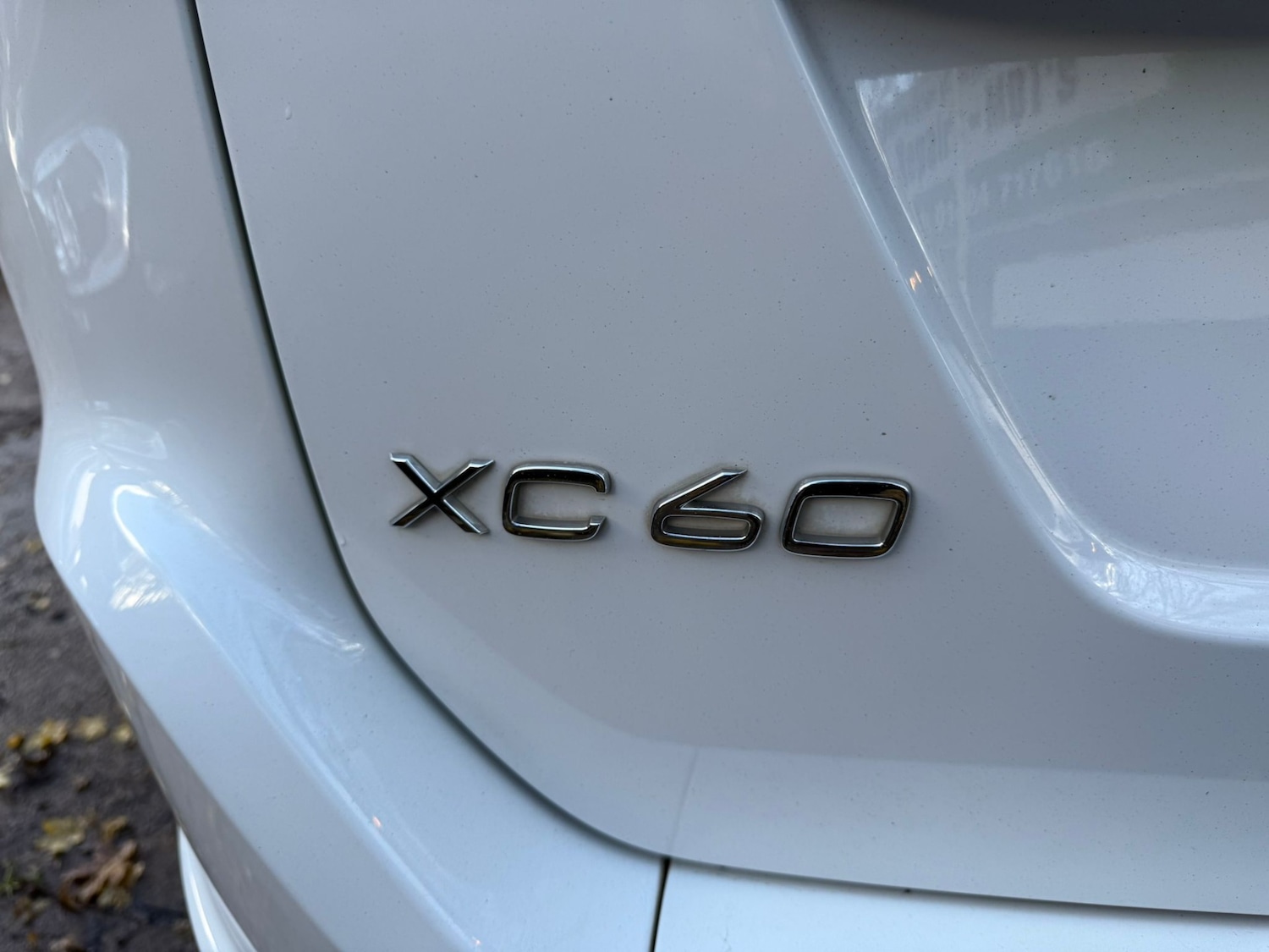 Used Volvo XC60 2015 for sale - 76568418: Photo 9