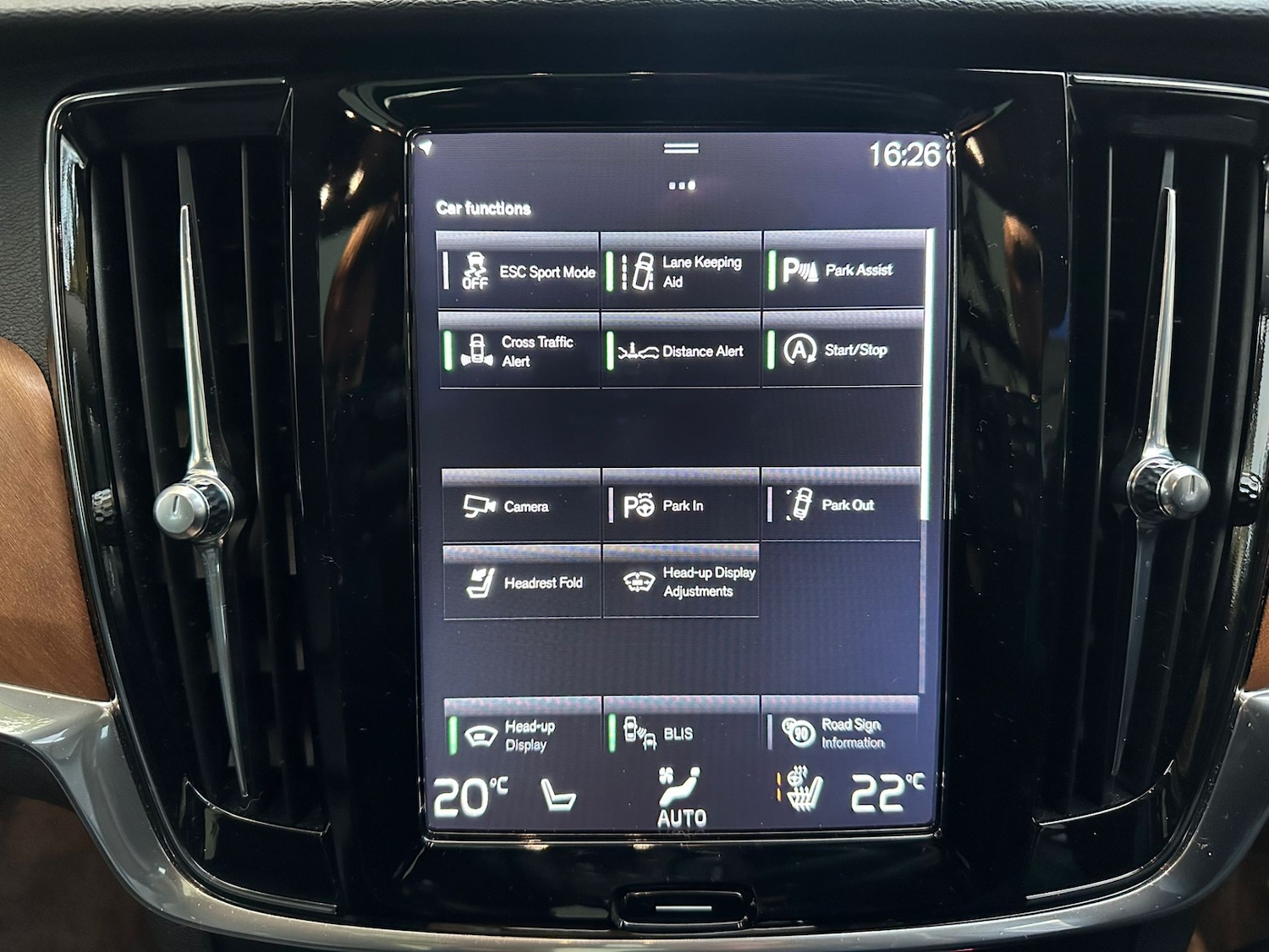 Used Volvo V90 2016 for sale - 76402503: Photo 18