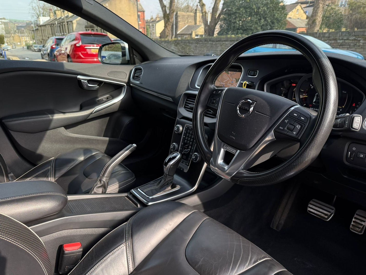 Used Volvo V40 2017 for sale - 77960068: Photo 14