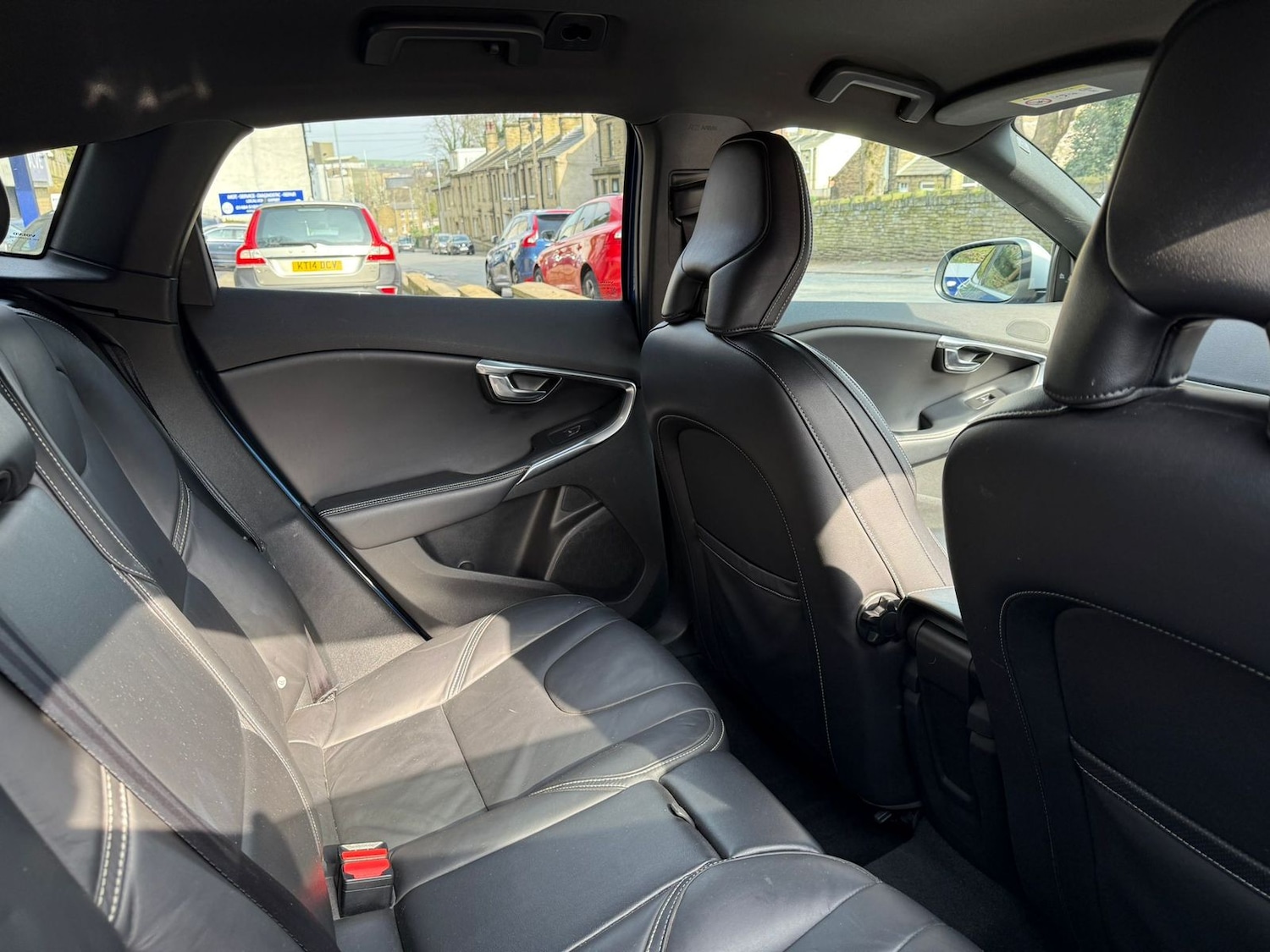 Used Volvo V40 2017 for sale - 77960068: Photo 16