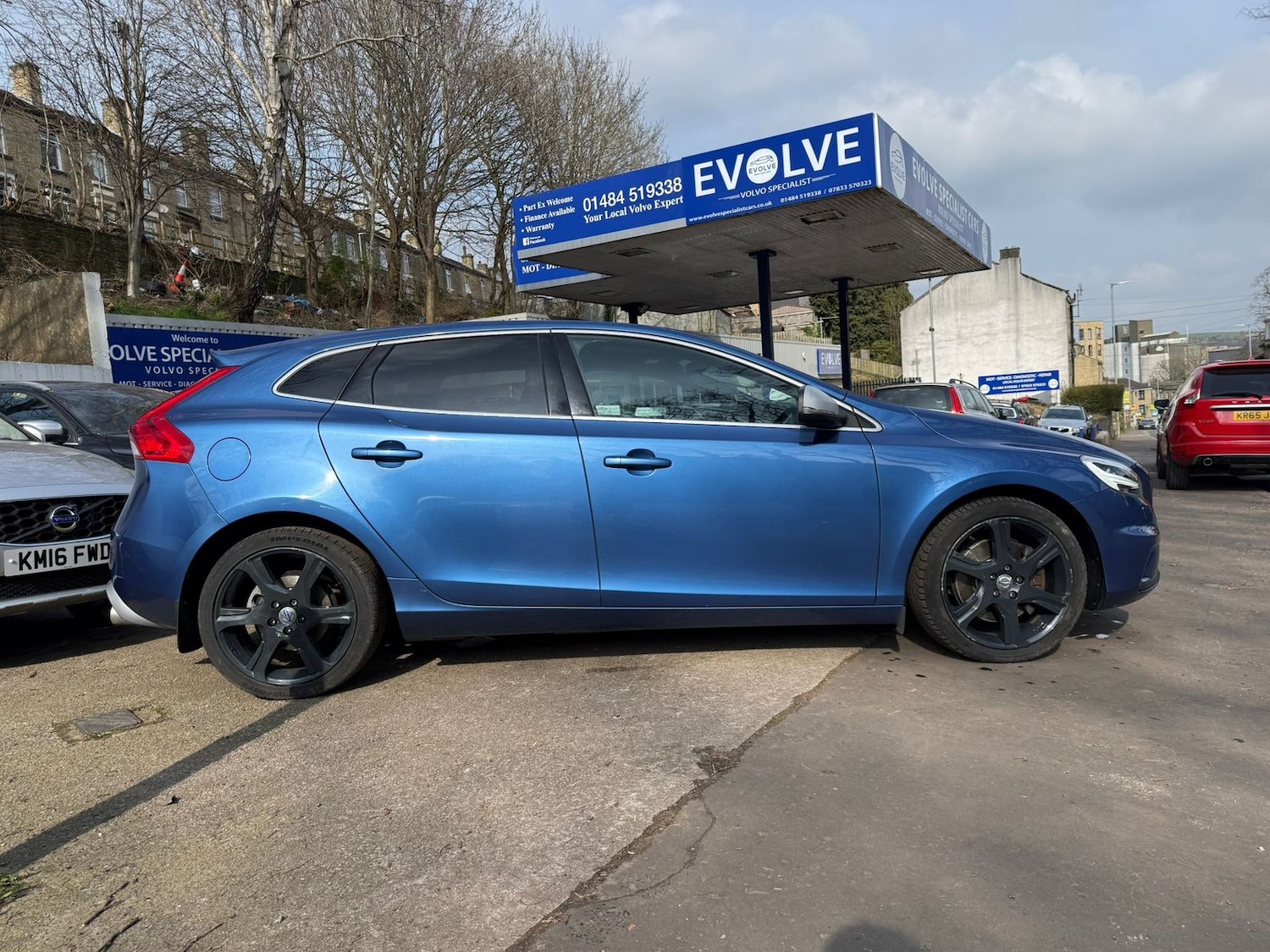 Used Volvo V40 2017 for sale - 77960068: Photo 4