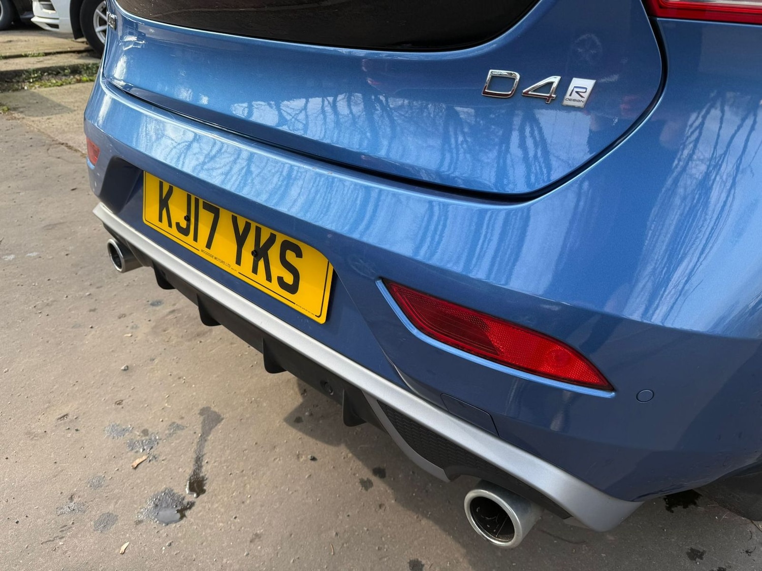 Used Volvo V40 2017 for sale - 77960068: Photo 6