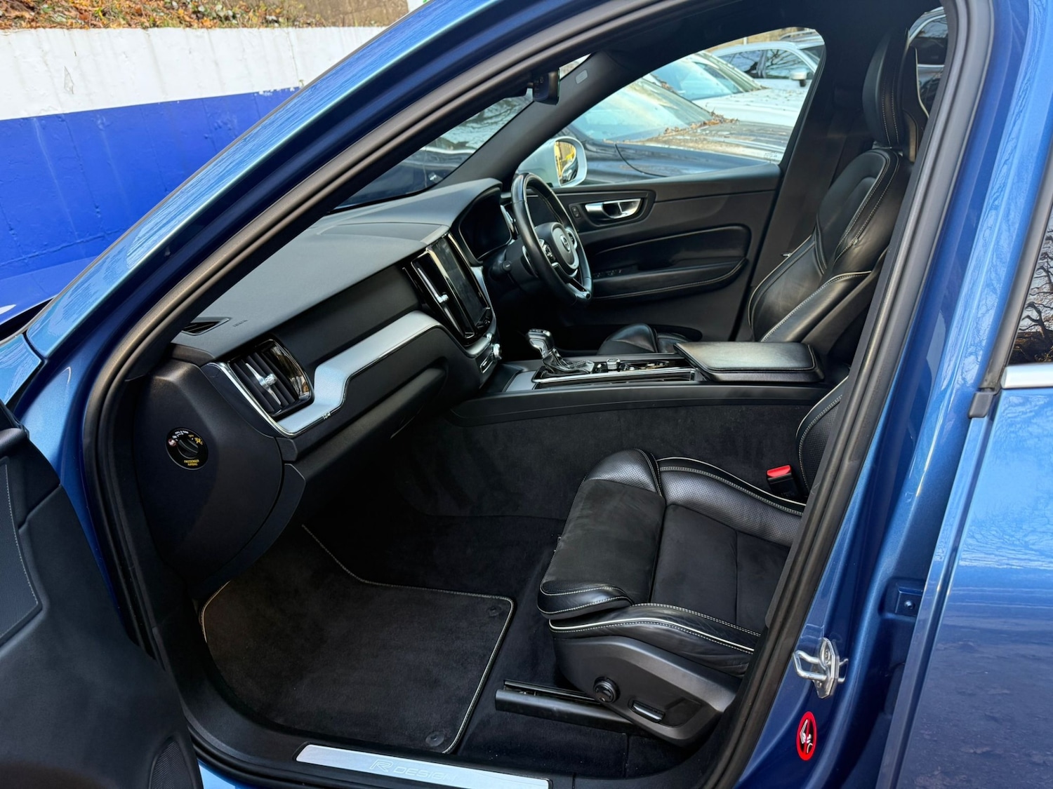 Used Volvo XC60 2018 for sale - 76600063: Photo 20