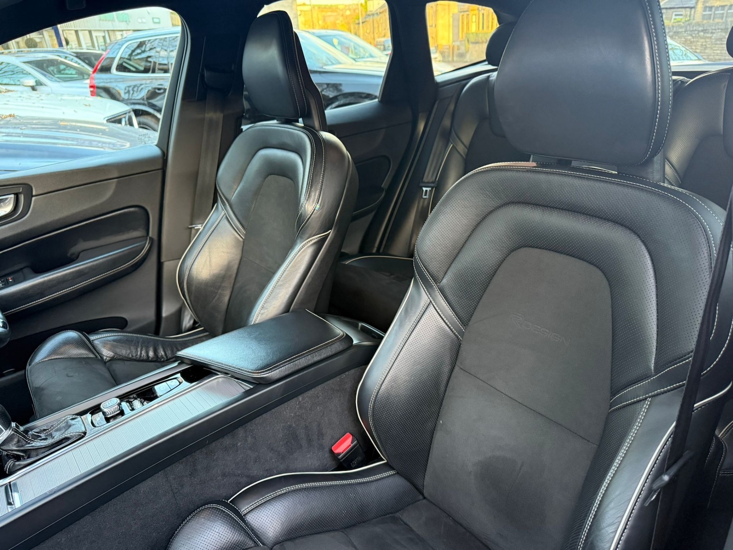 Used Volvo XC60 2018 for sale - 76600063: Photo 24