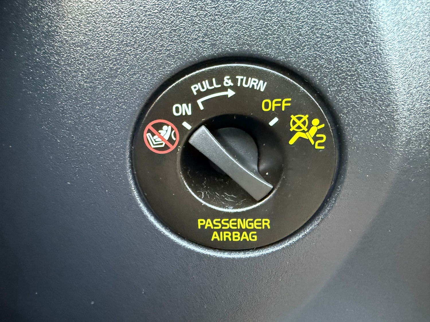 Used Volvo XC60 2018 for sale - 76600063: Photo 37