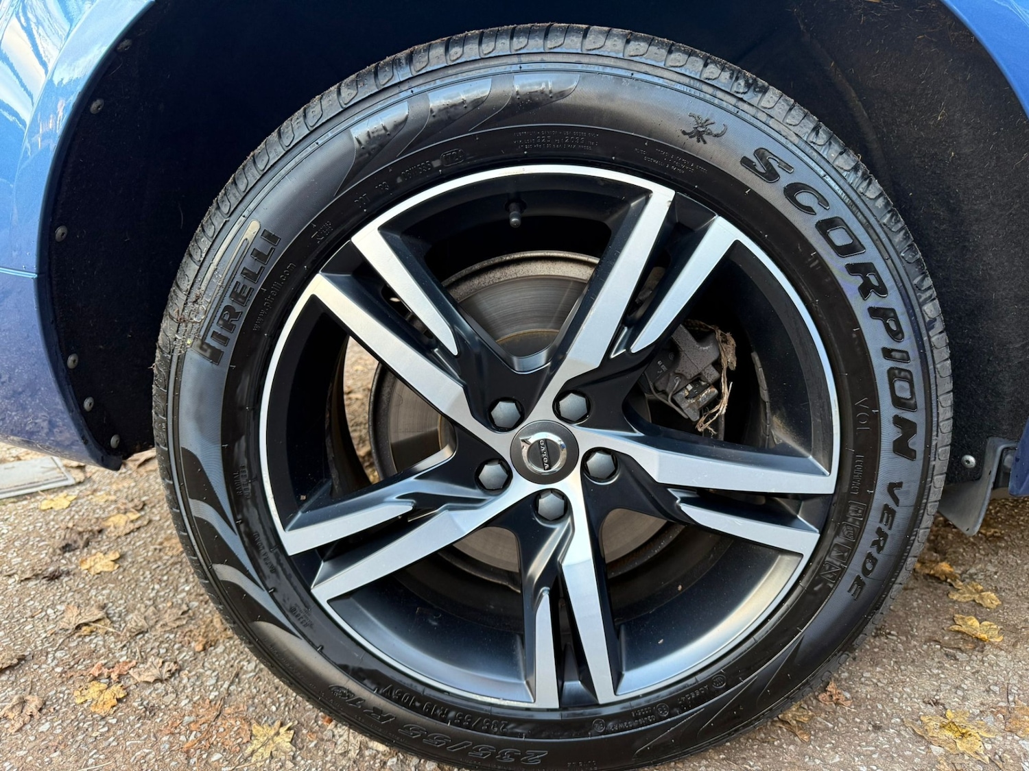 Used Volvo XC60 2018 for sale - 76600063: Photo 40